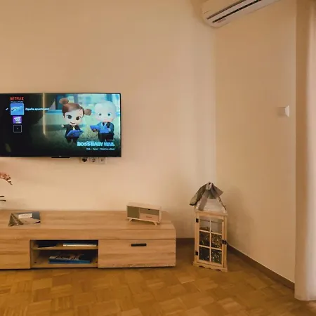 Downtown Opalio * Kawala